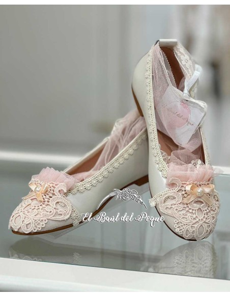 Bailarina Beige Mesita Mercedes de Alba Tul Rosa